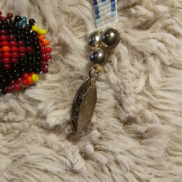 Beautiful Lot of Beaded Jewelry Multi colors - Picture 7 of 16